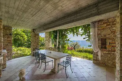 Villa in vendita, Via Alessandro Volta, Padenghe sul Garda