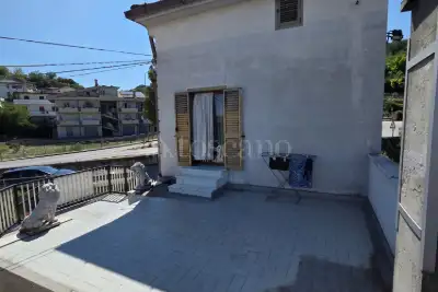 Casa Indipendente in vendita, Via Fiume Tavo, Cappelle sul Tavo