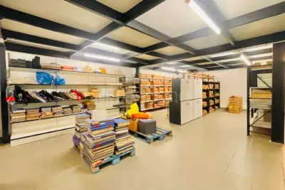 Magazzino in vendita, Via Crocifissa di Rosa, Brescia