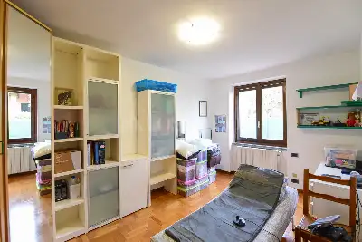 Villa in vendita, Via V Alpini, Olgiate Comasco