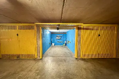 Box in vendita, Via Monti , Corsico