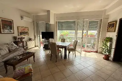 Casa in vendita, Via degli Aldobrandini, Roma