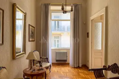 Casa in vendita, Piazza Giuseppe Garibaldi, Napoli