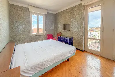 Casa in vendita, Via Giovanni Battista Morgagni, Milano