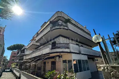 Casa in vendita, Via del Campo, Roma