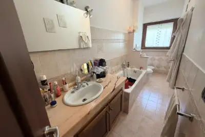 Casa in vendita, Piazzale Aldo Moro, Pomezia