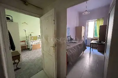 Casa in vendita, Via Guelfa, Firenze