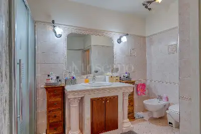 Casa in vendita, Via Antonini, Lavena Ponte Tresa