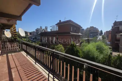 Casa in vendita, Via dei Barbo, Roma