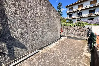 Casa Indipendente in vendita, Via Dilg, Catania