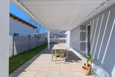 Villa in vendita, Via Dei Motti, Marchirolo