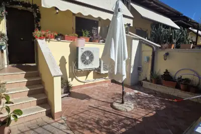 Villino a Schiera in vendita, Via Bartolomeo Nogara, Roma
