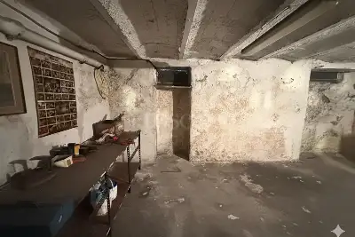 Magazzino in vendita, Via Messina, Milano