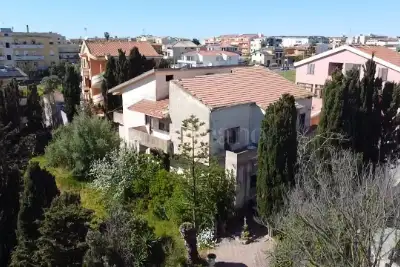 Villa in vendita, Via Dante Alighieri, Porto Torres