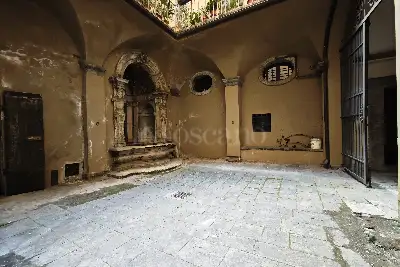 Garage in vendita, Via di  pantaneto, Siena