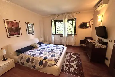 Villa in vendita, Via Giulio Pittarelli, Roma