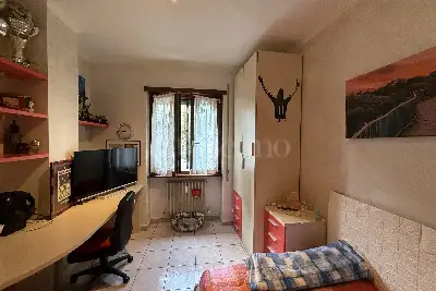 Casa in vendita, Via Salvatore Quasimodo, Como