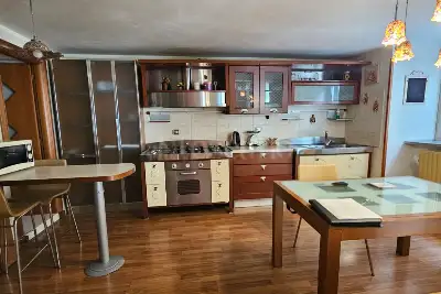 Casa in affitto, Via Guglielmo Melisurgo, Napoli