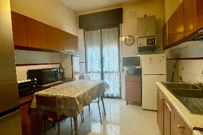 Casa in vendita, Via Leopoldo Cassese, Avellino