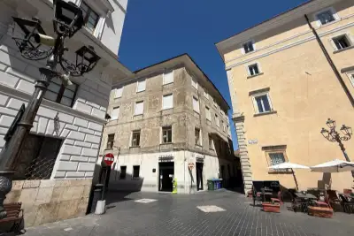 Palazzo in vendita, Via Cesare Battisti, Alatri