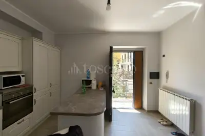 Casa Indipendente in vendita, Via Picente, Montereale