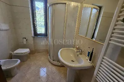 Casa in vendita, Via Villa Sera, Caino, Caino