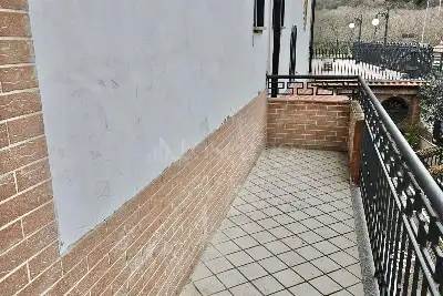 Negozio in affitto, Monteforte - Via Taverna Campanile 26, Monteforte Irpino