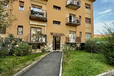 Casa in vendita, Via Crotte, Brescia