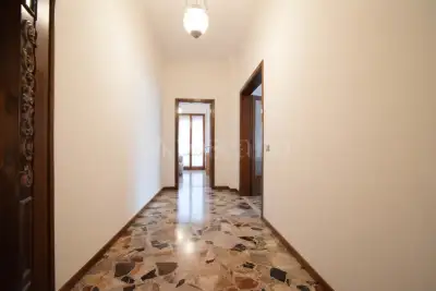 Casa in vendita, Via Tagliamento, Prato