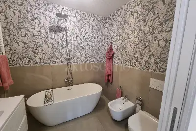 Casa in vendita, Piazzale Camerlata, Como