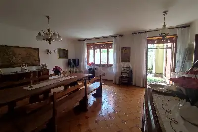 Villa in vendita, Via Villa Re, Pizzoli