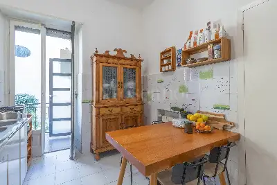 Casa in vendita, Via Marsala, Milano