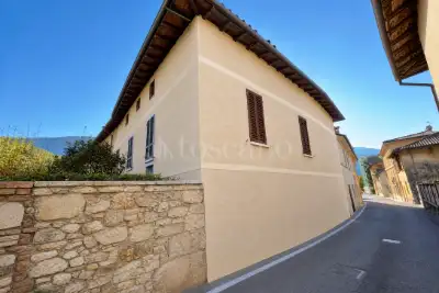 Casale in vendita, Via Monteclana, Nave