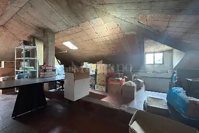 Palazzo in vendita, Via Sant'Andrea, Concesio