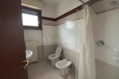 Casa in vendita, Via Umberto Giordano, Cologno Monzese