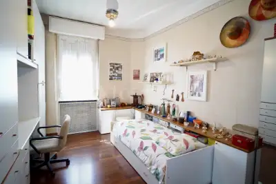 Casa in vendita, Via Cardinale Mezzofanti, Milano