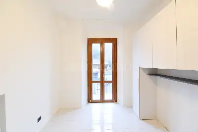 Casa in vendita, Via Bellinzona, Como