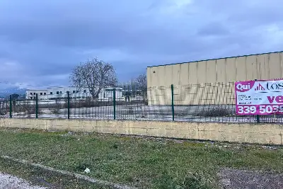 Capannone in vendita, Piazza Guido Ginaldi, Sulmona