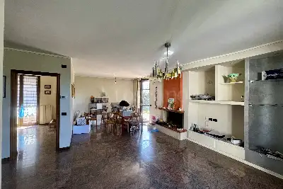 Villa Bifamiliare in vendita, Via Italo Calvino, San Zeno Naviglio