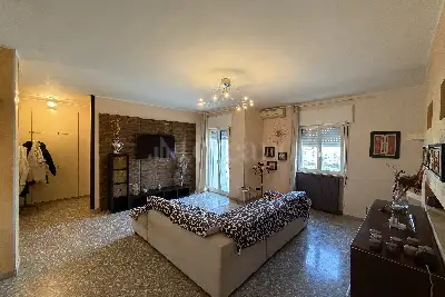 Casa in vendita, Via Papa Paolo VI, Triggiano