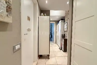 Casa in vendita, Via San Bernardo 22/8, Milano