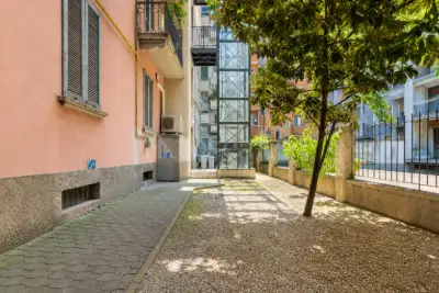 Casa in vendita, Via Sebastiano Veniero, Milano