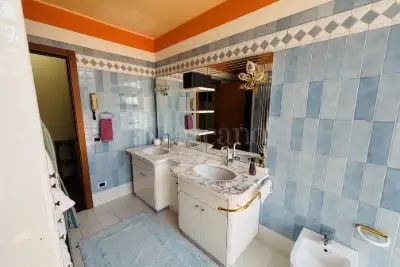 Villa in vendita, Via Fantasina, Cellatica