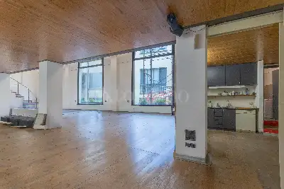 Loft in vendita, Viale Emilio Caldara, Milano