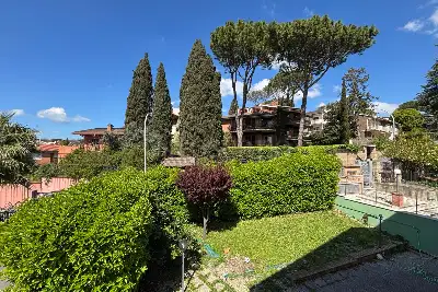 Casa in vendita, Via Edgardo Negri, Roma