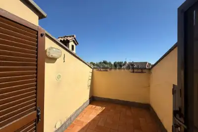 Villa Plurifamiliare in vendita, Via Giulio Venzi, Roma