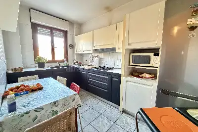 Casa in vendita, Via Angelo Inganni, Milano