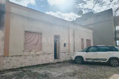 Casa Indipendente in vendita, Via Sicilia, Valderice