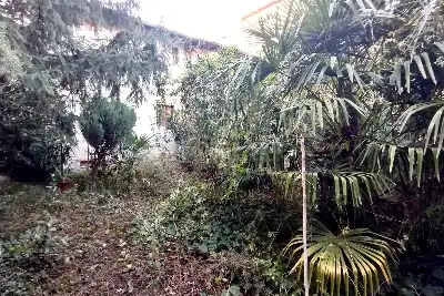 Casa Indipendente in vendita, Piazza Tebaldo Brusato, Brescia