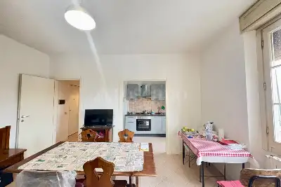 Casa in vendita, Via Mario Longhi, Brescia